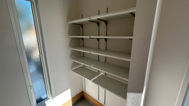 久留米市荒木町荒木15号地の収納