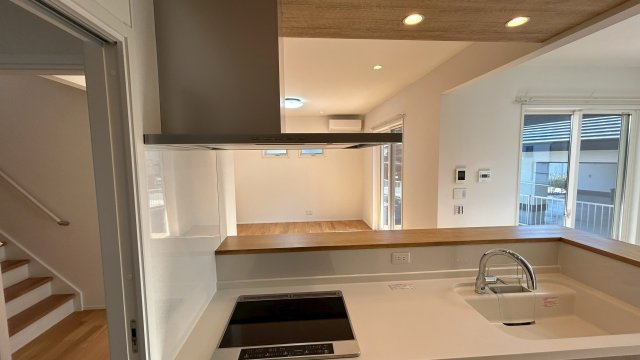 久留米市荒木町荒木15号地のキッチン