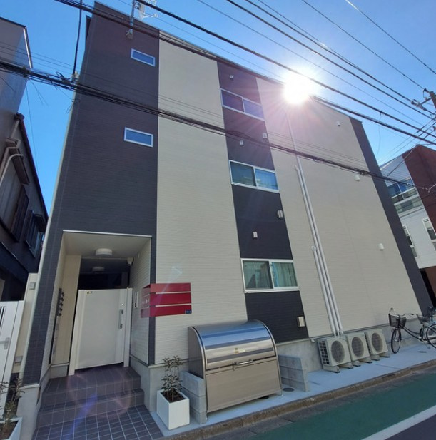 リベレンテ幡ヶ谷の外観