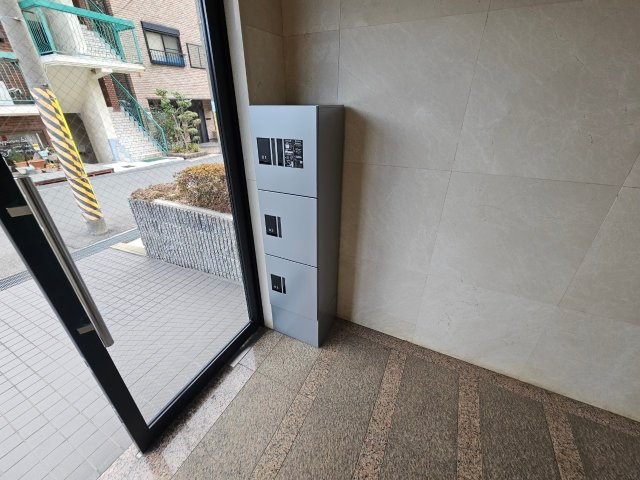 ハイネス岡本のその他