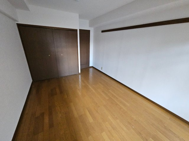 ハイネス岡本の内装