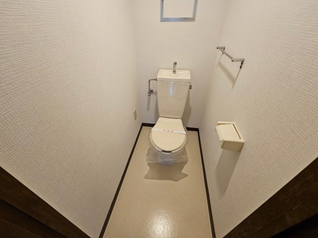 ハイネス岡本のトイレ