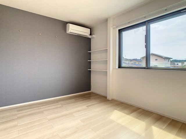 斑入り遺伝子あり　DDソレイユセルフ　即購入不可！ 楽天市場】【一点もの】斑入りアオキ サルフレア 10号 1.2m(鉢底から