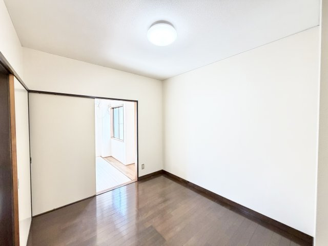 コーポ四季村上の寝室