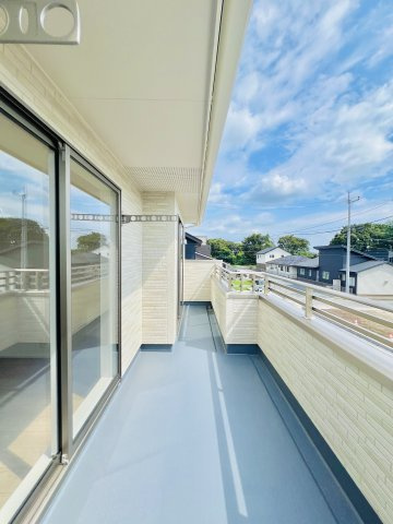 高崎市下佐野町のバルコニー|日当たりも良好なバルコニー♪