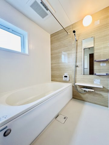 高崎市下佐野町の浴室|高級感溢れるユニットバスで１日の疲れも癒されます♪