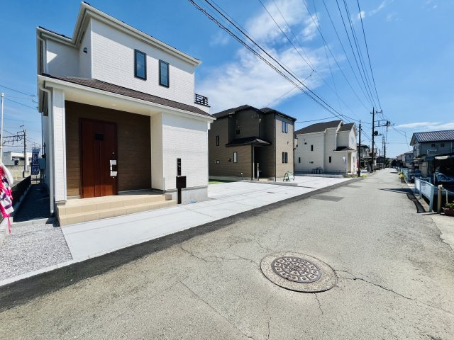 前橋市天川大島町の前面道路含む現地写真|車の通りも少なく駐車も楽々♪