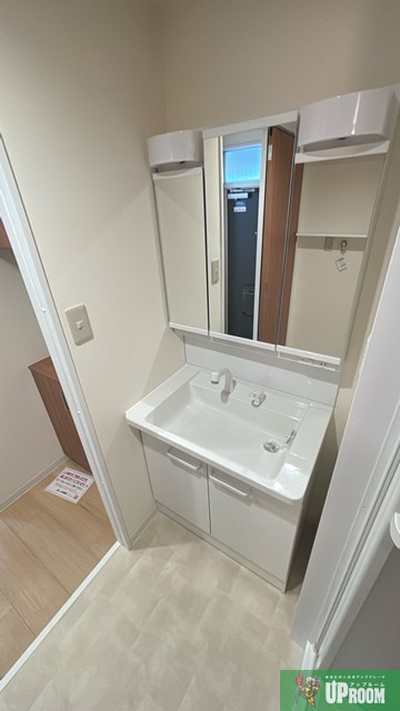 シャトル新町の独立洗面台