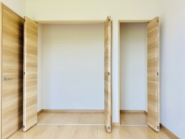 前橋市粕川町深津の収納|各居室、収納スペース充実♪