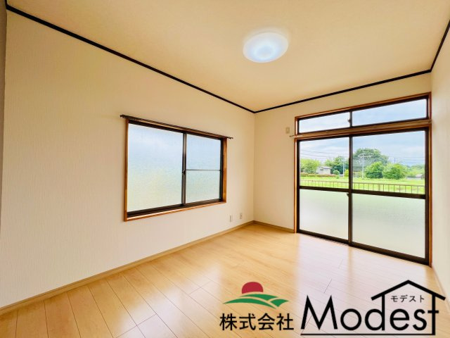 前橋市粕川町深津の居間・リビング|南向きで日当たりの良いLDK♪