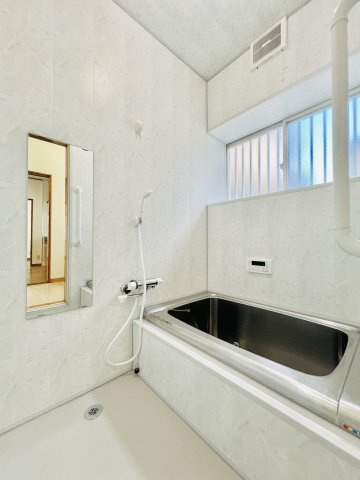 太田市大原町の浴室|日々の疲れも癒される浴室♪