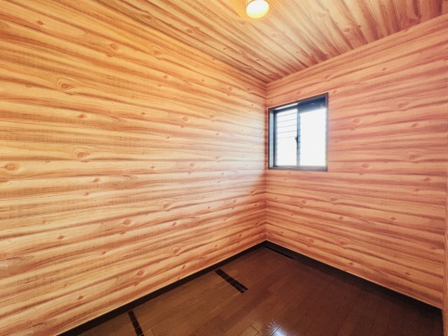 太田市新田上江田町の収納|あると便利な納戸◎