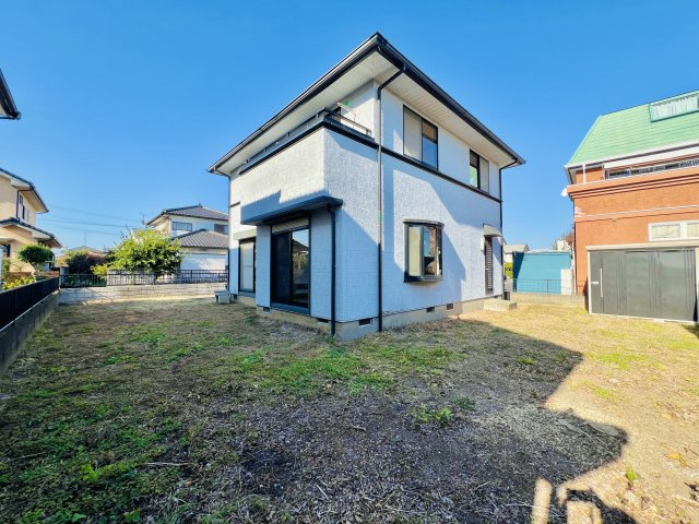 太田市新田上江田町の庭|広々お庭スペースは、家庭菜園やBBQなども楽しめます♪