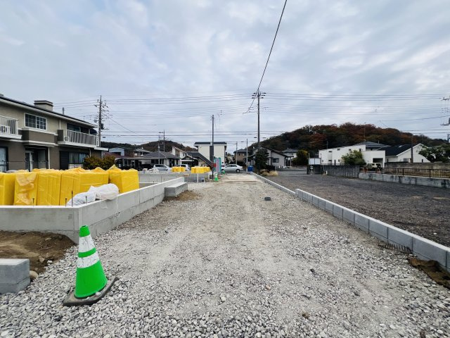 太田市本町の前面道路含む現地写真|暮らしやすい住環境♪