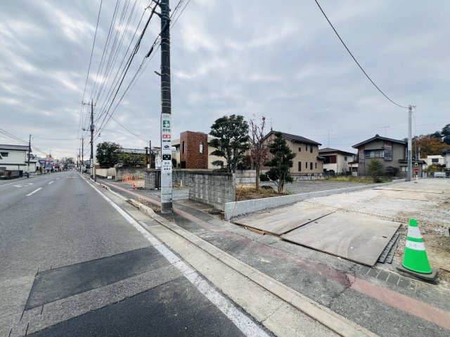 太田市本町の前面道路含む現地写真|学チカ物件でお子様の通学も安心♪