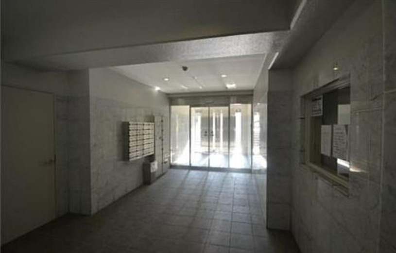 L-Flat白山のロビー