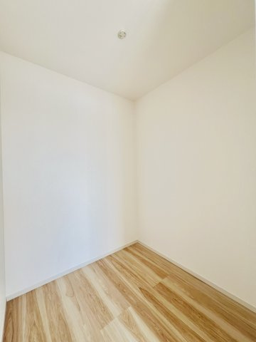 高崎市上小鳥町の収納|２WICで収納充実♪