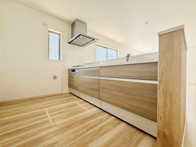 高崎市柴崎町のキッチン|作業スペースも広く、お料理も快適に♪