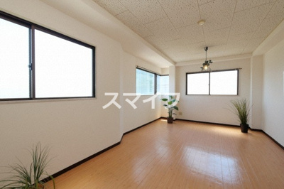 【居間・リビング】 | ソリッソ新大阪