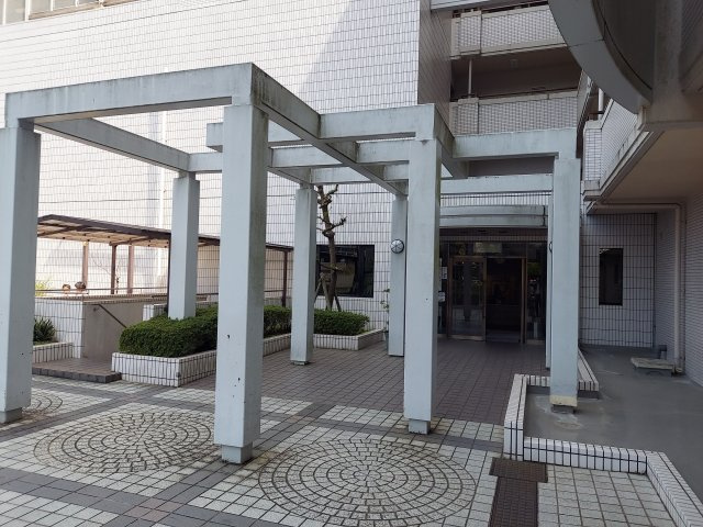 ユニベール宝塚