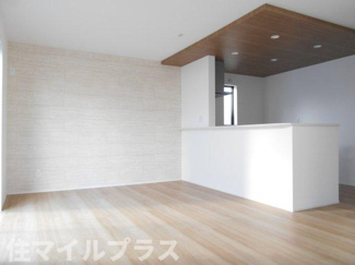 【居間・リビング】 | 郡山市富田町坦ノ越新築一戸建て1棟 | ゆったりとした居間です