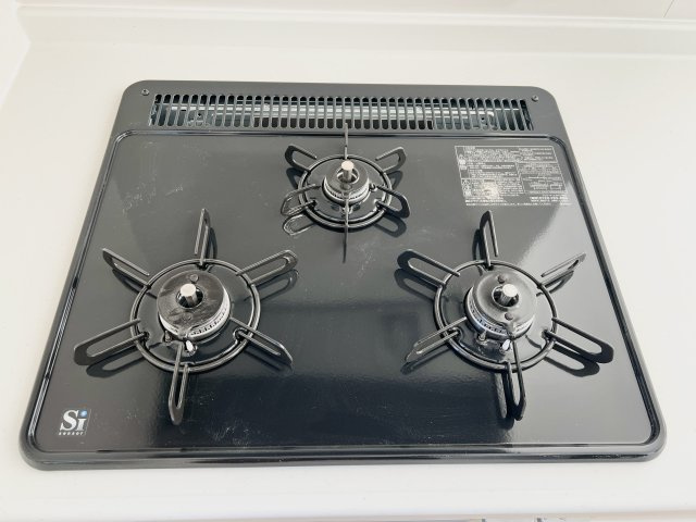 中央区笠井新田町第3　2号棟のその他|ガスコンロは三口です。