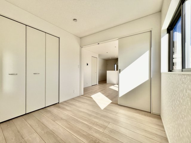 中央区笠井新田町第3　2号棟の洋室|南側約4.5帖の洋室！子供部屋にオススメです！