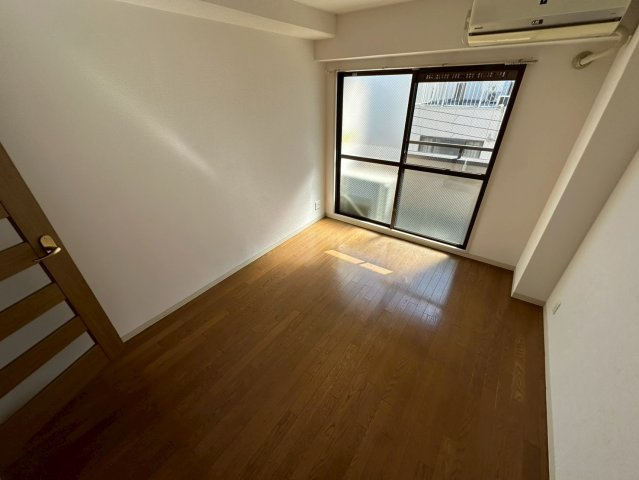 ブラウンコートの居間・リビング