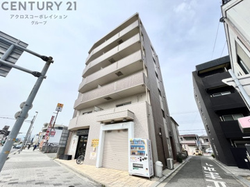 安心のオートロック付きです