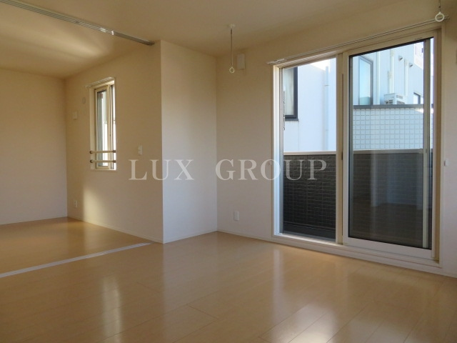 【内装】 | P.O.M 分倍河原