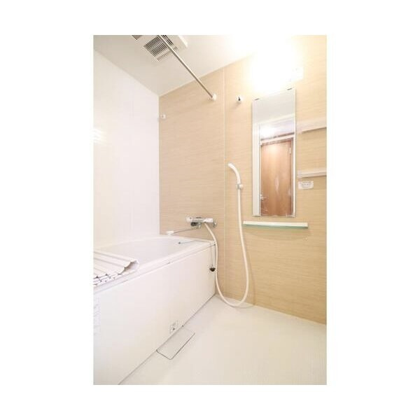 Luna Plana -ルナプレーナ-の浴室|都市ガス・充実の追炊き・浴室乾燥機付き