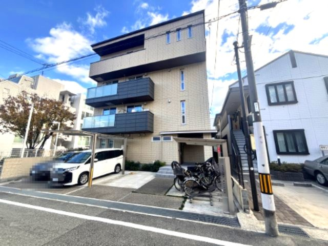 AUTUMN MAISON(オータムメゾン)