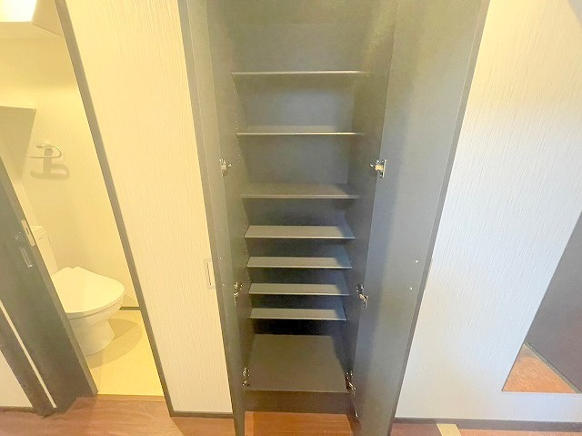 プレジオ新大阪EUROの収納