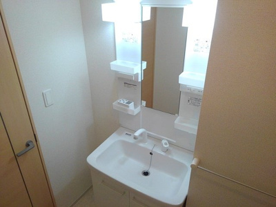 【洗面所】 | ハイ　アヴェニールⅡ
