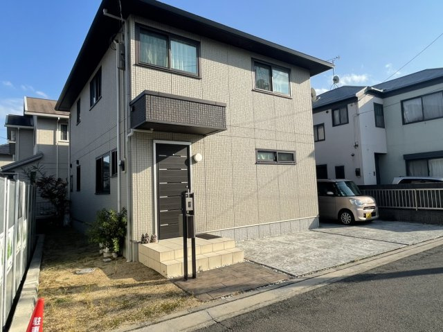 伏石町　戸建