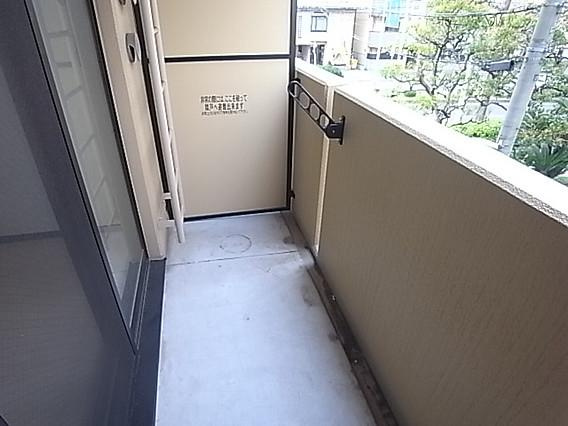 庵のバルコニー