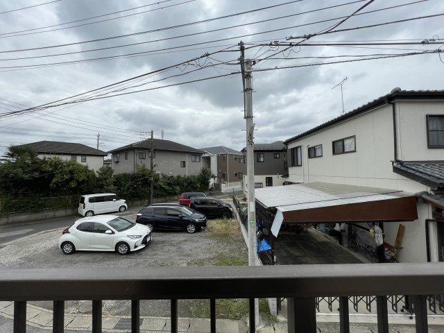 六実７丁目貸家のバルコニー