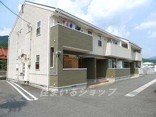 広島市安佐北区亀山５丁目のアパート