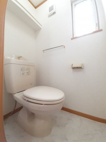 ハーベスト下上のトイレ