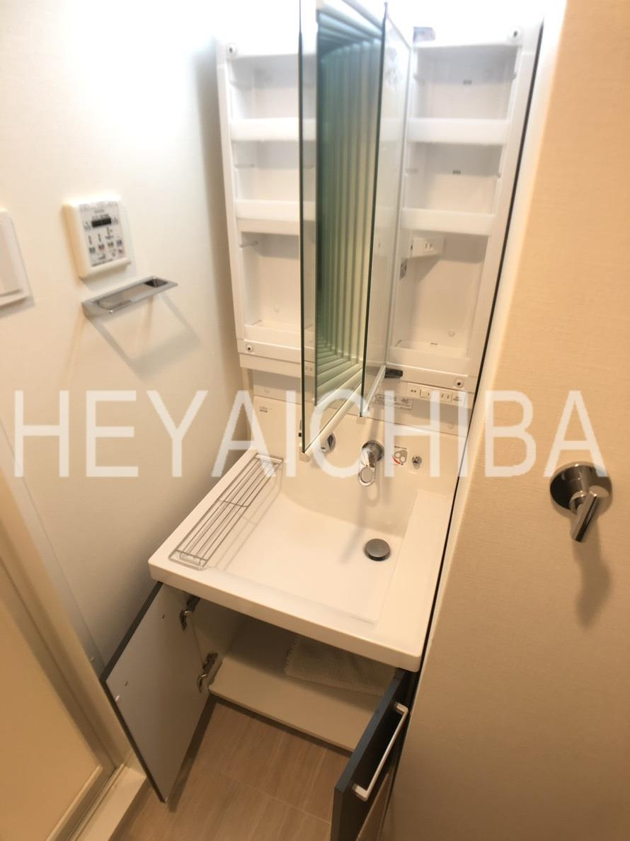 フォンターナ入谷の洗面所|収納