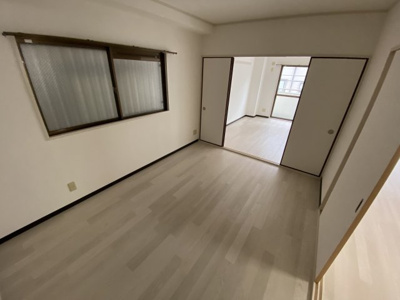 【洋室】 | ハイツカーム | 使い勝手のいい洋室です