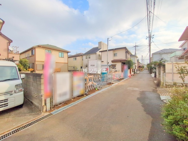 所沢市北中6期全2棟　新築戸建　グレースの前面道路含む現地写真