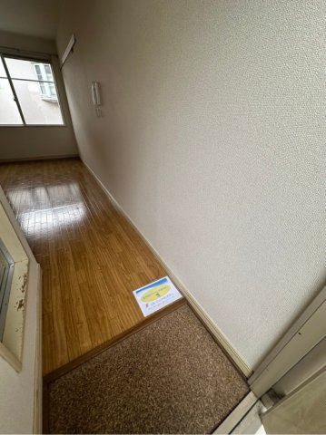 グリーンエージの玄関