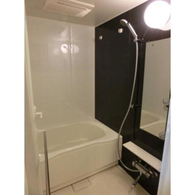 【浴室】 | パークアクシス東高円寺 | ※写真は同タイプ住戸です。