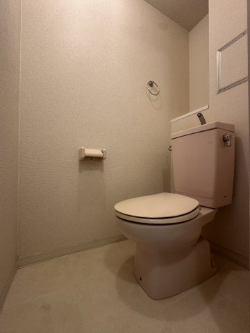 HACHIBUSE帝塚山のトイレ