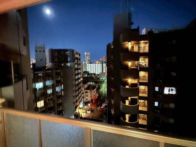 メゾン阿波座のバルコニー|開放的で明るい空間を演出してくれるバルコニーです