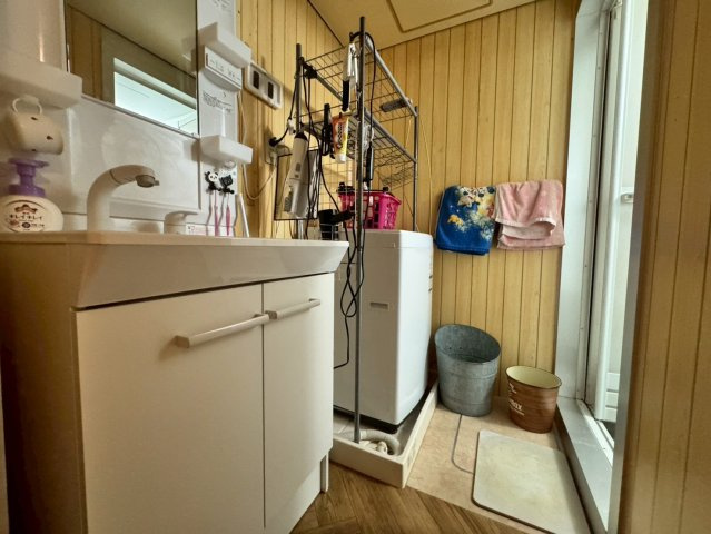 メゾン阿波座の独立洗面台|独立洗面化粧台付き