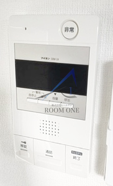 レジェンドハウス目白台のセキュリティ|モニター付きインターホンです。