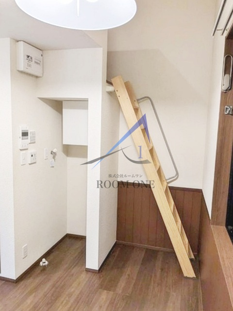 レジェンドハウス目白台の居間・リビング|洋室のお部屋です。