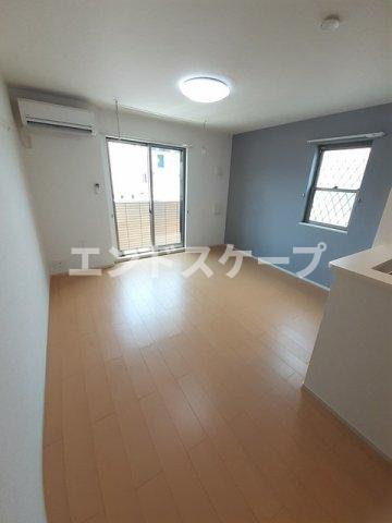 ラ・ナチュール　Ⅱの居間・リビング|高崎、前橋のお部屋探しはエンドスケープまで！お客様の理想お聞かせ下さい♪